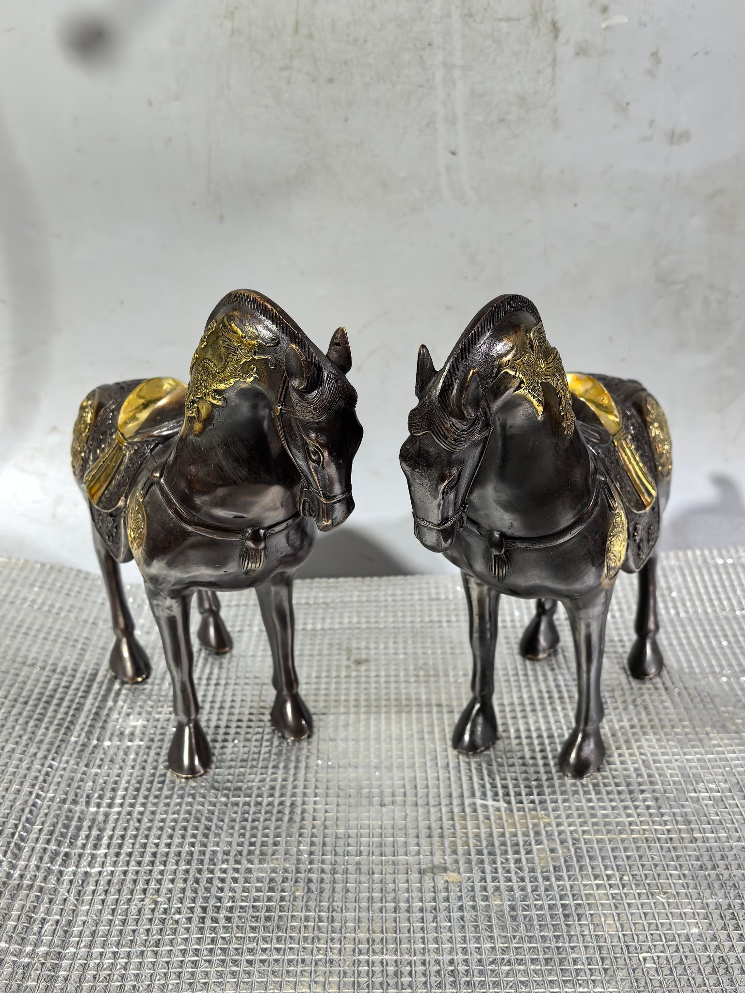 Pure copper gilded dragon and phoenix horse pair auspicious fortune-bringing horse wealth and success living room office decoration