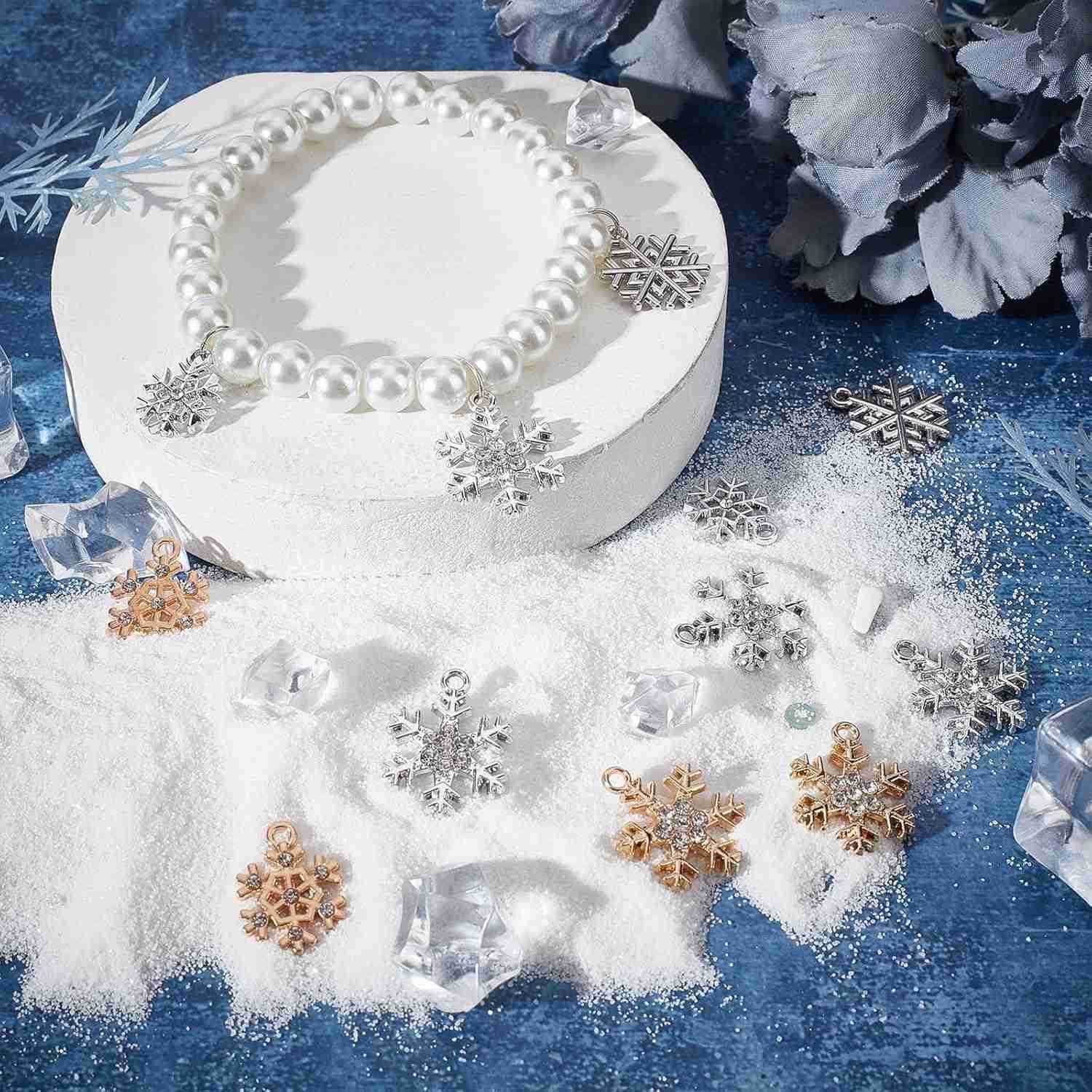 1 Box 36Pcs 6 Style Snow Charms Christmas Snowflake Charms Xmas Winter Rhinestone Pendants for Jewelry Making DIY Necklace Earrings Christmas PaW25091