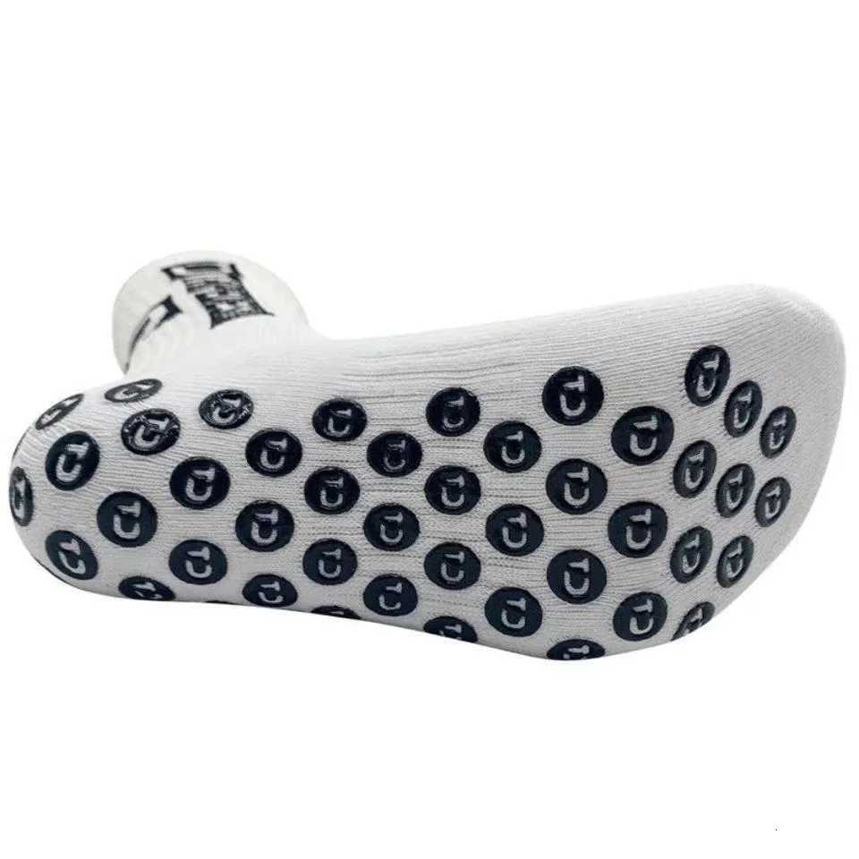 1 pair of new mid tube football socks with anti slip silicone sole thick towel cushioning football socks basketball socks D250911