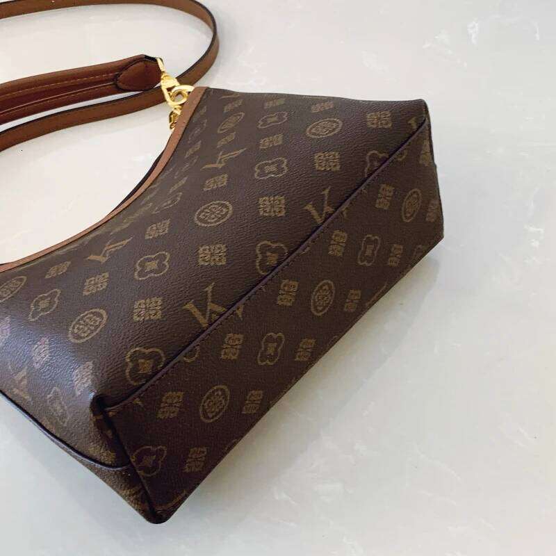 Famous Designer Classic Leather Tote Bags Women Handbag, Elegant Shoulder Crossbody Bag, Popular Brand Accessory