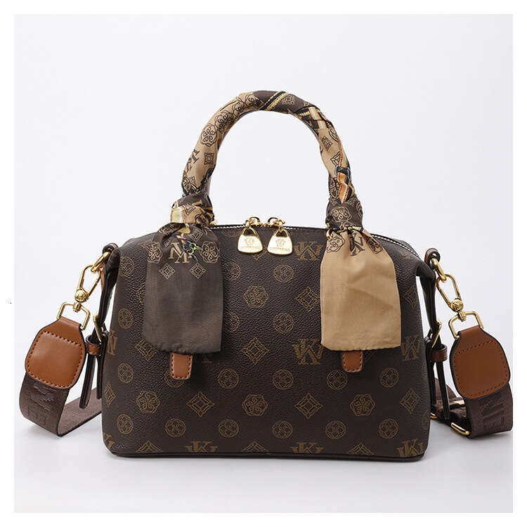Designer Bags Elegant Brown Shoulder Bags for Women Fashion Handheld Small Square Bag With Scarf for Women 2025 New Pattern Printed Underarm Shoulder 
