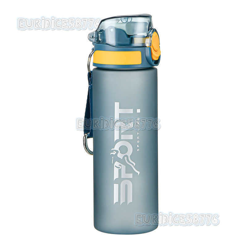 Portable Straw Cup with Flip Lid Fashionable Matte Space Cup Outdoor Hiking Sports Water Bottle Personalized Handy Plastic Cup H250911