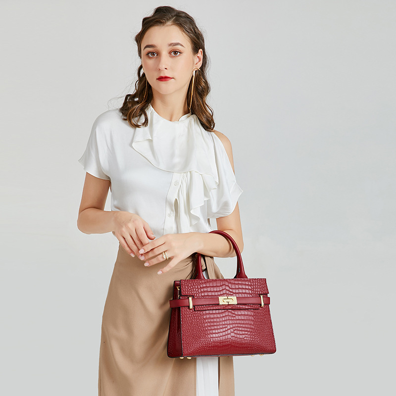 New Luxury Brand Elegant Large tote Bag for Women Handbag high-quality fashionable simple shoulder bags new outdoor versatile womens