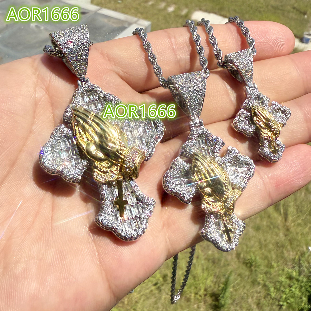 2025 New Two Tone Praying with Both Hands Iced Out Cross Pendant Necklace for Men Hip Hop Jewelry Paved Square CZ Stone