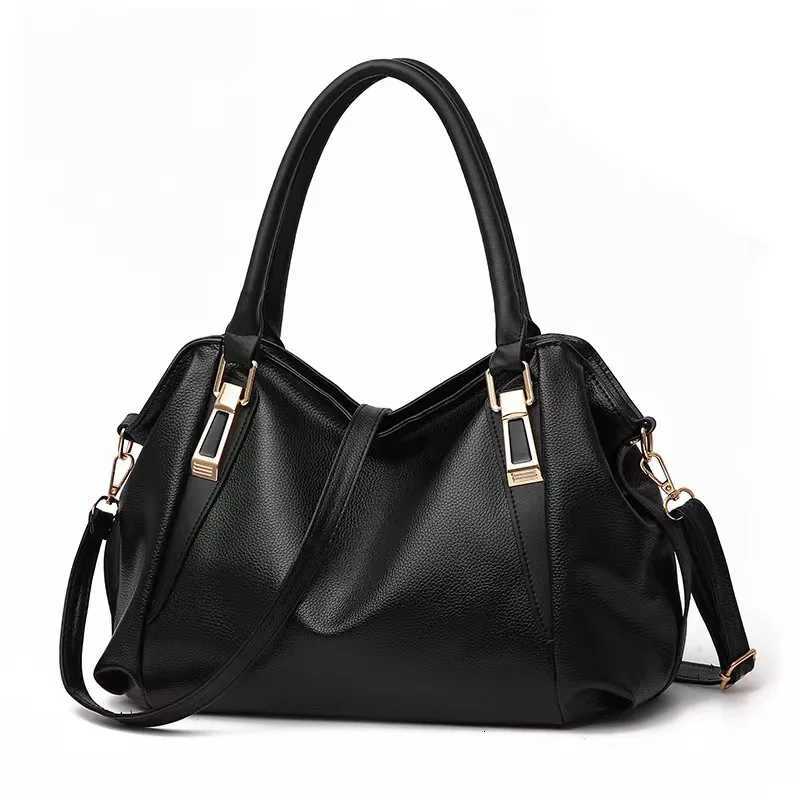Casual Fashion Women Shoulder Bag Solid Color Soft Large Capacity Bag Crossbody Handbag Z250911