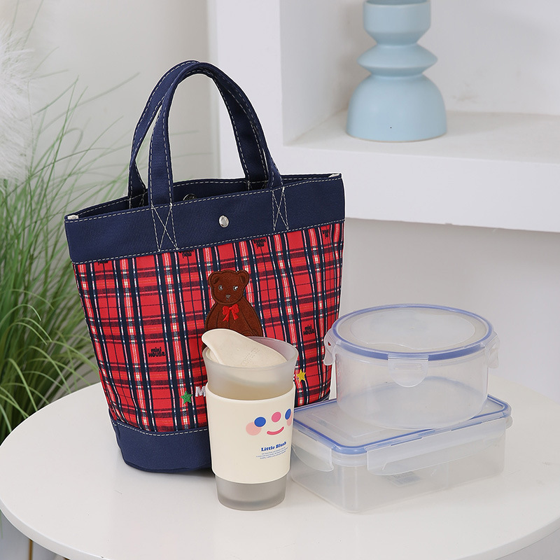 Casual Simple Handheld Free Shipping Canvas Designer Bag Luxury Bag Bag New Versatile Cartoon Bear Large Capacity Stylish Personality Commuter Lunch B