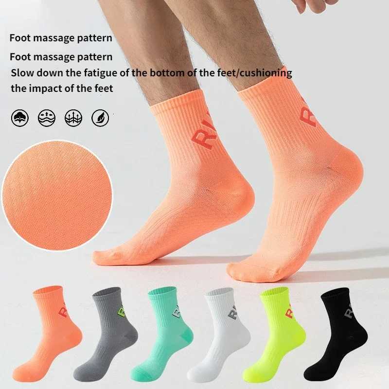 Running Socks Unisex Men Women Middle Cylinder Quickly Dry Outdoor Sports Marthon Bike Riding Fitness Training Crew Socks D250911