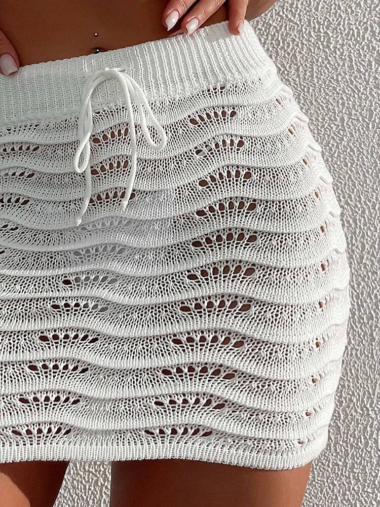 Beach Fashion Elegant Solid Color Hollow Bikini Blocked Knitted Short Skirt dongdumaoyi