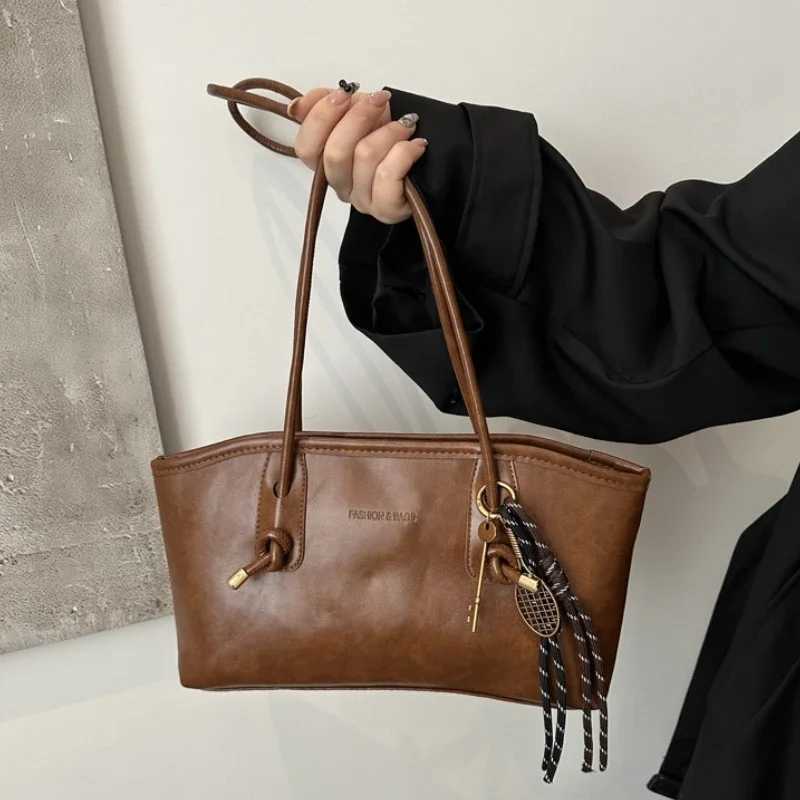 Y2K Trend PU Leather Work Shoulder Bag Large Capacity Simple Female Crossbody Bag Solid Color Commuting Bag Women Female W250911