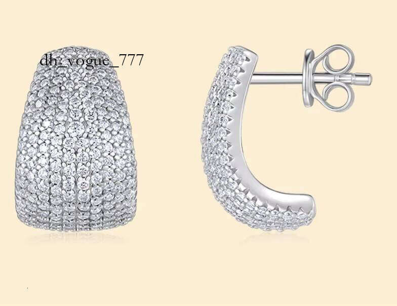 Sterling Sier Fine Dangle Earrings Elegant Fashionable Jewelry Non-Fading Ear Hooks High-End Moissanite Hot-Selling