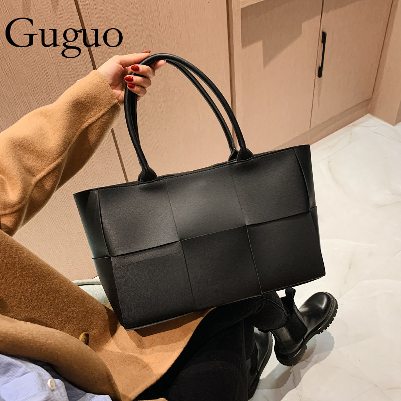 Guguo Free Shipping New Designer Bag Large Capacity Bag 2025 Fashion Woven Shoulder Bag Handheld Crossbody Bag Versatile Tote Bag