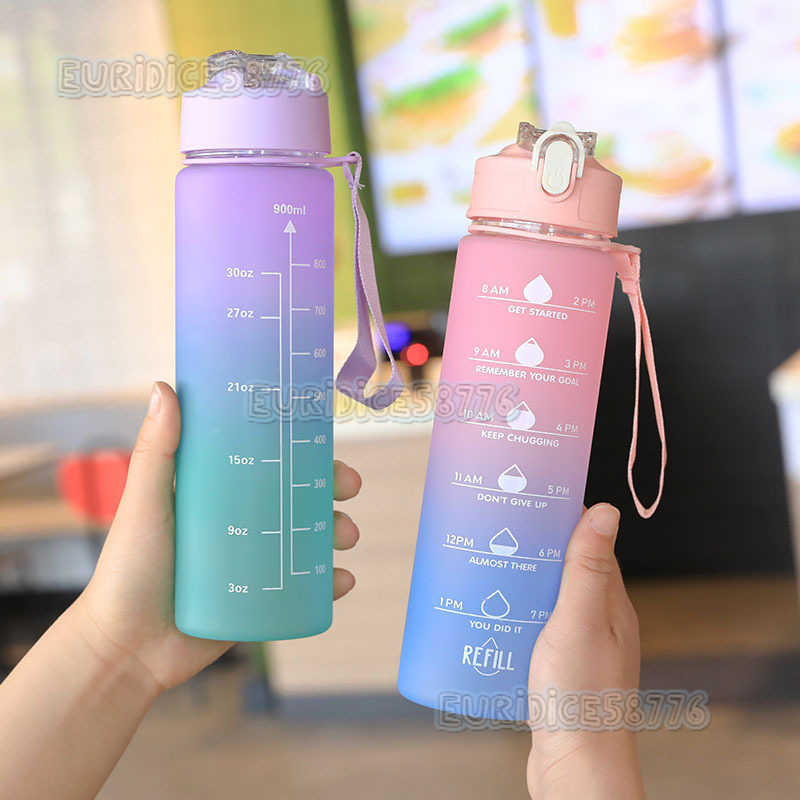 Gradient Color Matte Water Cup Fitness Sports Cup Straw Cup Men and Women Portable Handle Plastic Cup Water Bottle H250911