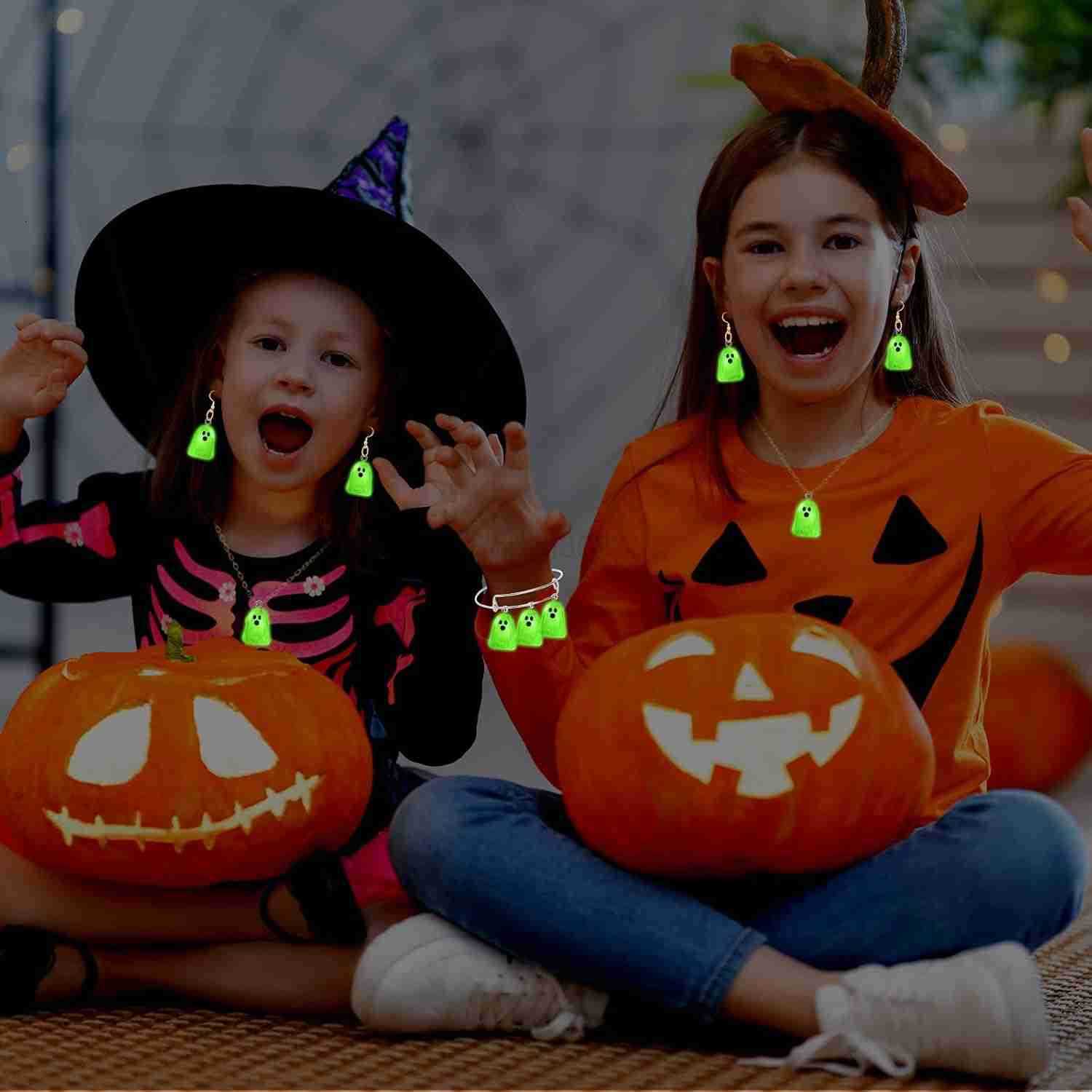 64 Pcs Halloween Ghost Charms Resin Ghost Charms Luminous Ghost Beads Halloween Pendant Bulk Glow in The Dark Ornament for DIY Necklace Earrings JeweW