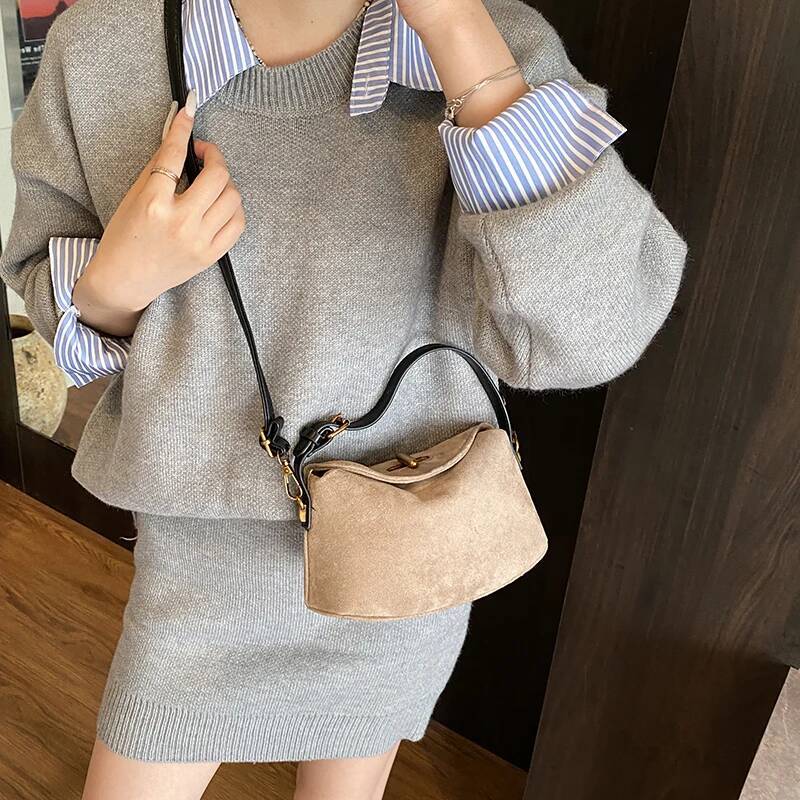 New Suede Crossbody Bag Retro Shoulder Bag Multi functional Fashion Korean Bucket Bag Simple Handbag Fashion Solid Color Designer Bag