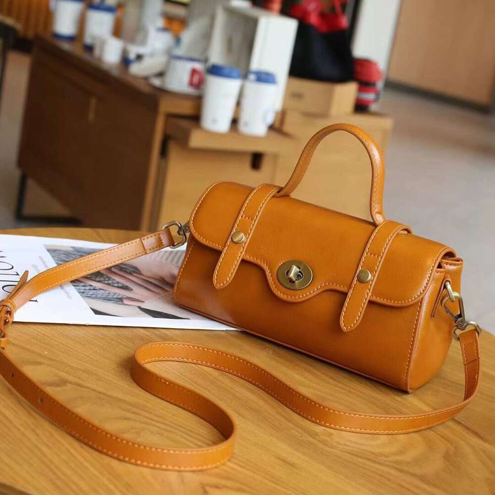 Genuine Leather Small Women Baguette Versatile Casual Texture Vegetable Tanned Top Layer Cowhide Women's Crossbody Bag