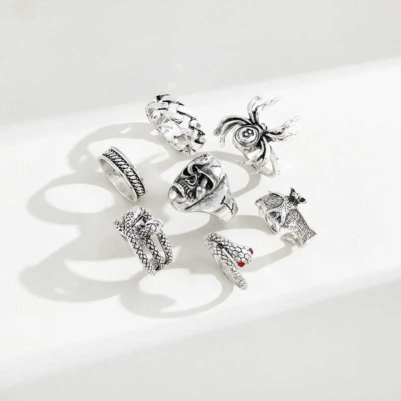 7PcsSet Punk Gothic Snake Spider Ring Set For Women Retro Rhinestone Charm Billiards Finger Jewelry W250911