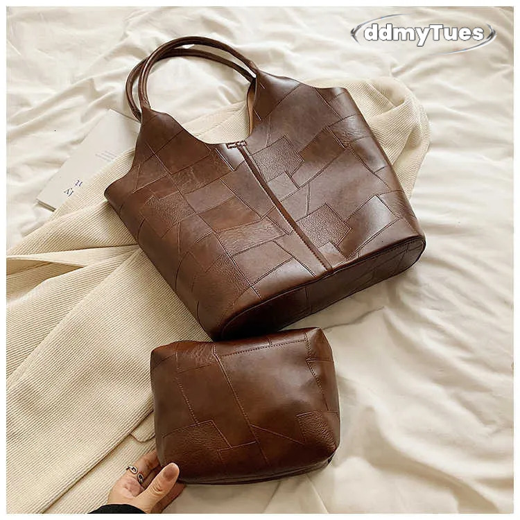 Fashionable large capacity spliced tote women's 2024 new Korean version trendy ins versatile commuting single shoulder mother and child bag 24121