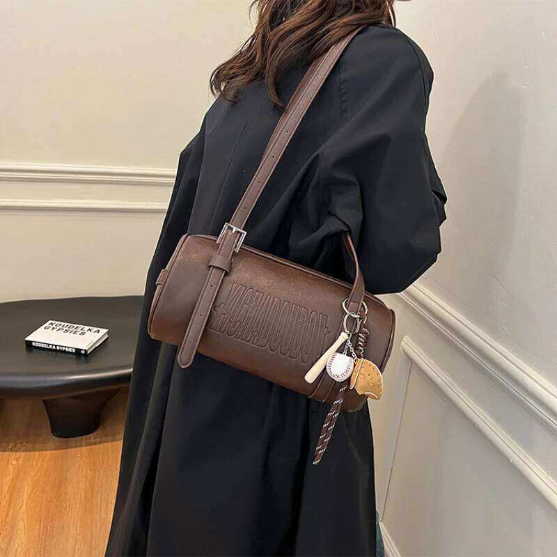 Cross Body Bag Multifunctional Cylinder Shaped Shoulder Bags For Women Latest Designer Handbags With Pendant Clutch Purse