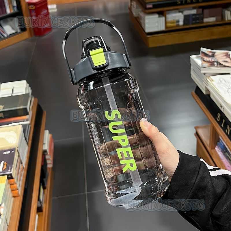 Large Capacity Sports Water Bottle 2l Trendy Style Straw Cup with Scale Portable Simple Leakproof Durable Water Cup H250911