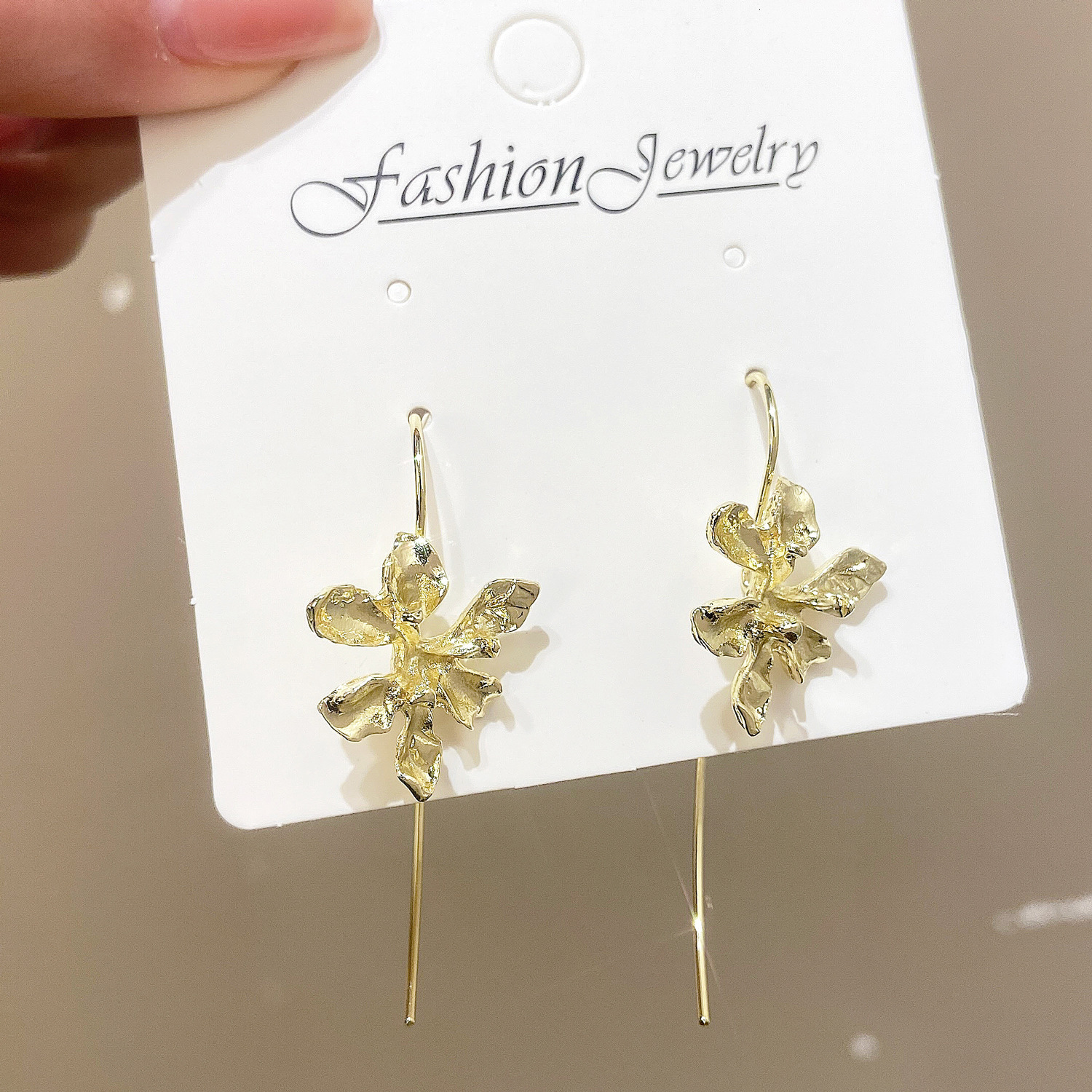 Spring And Summer Lily For Women, Ins Style, Long Elegant Flower Thread Earrings