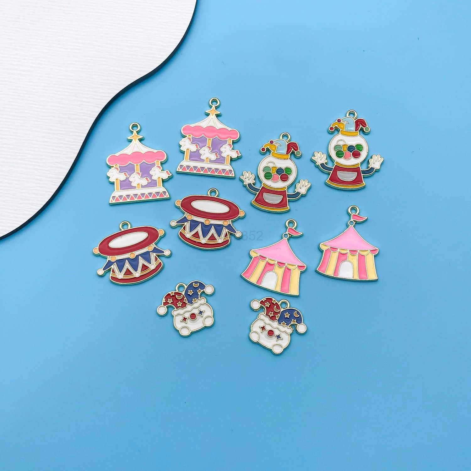 30pcs Alloy enamel circus series Pendant Jewelry Making DIY Keychain Earrings Pendant Various Design Charms for Jewelry Making s Necklace SN581W250911