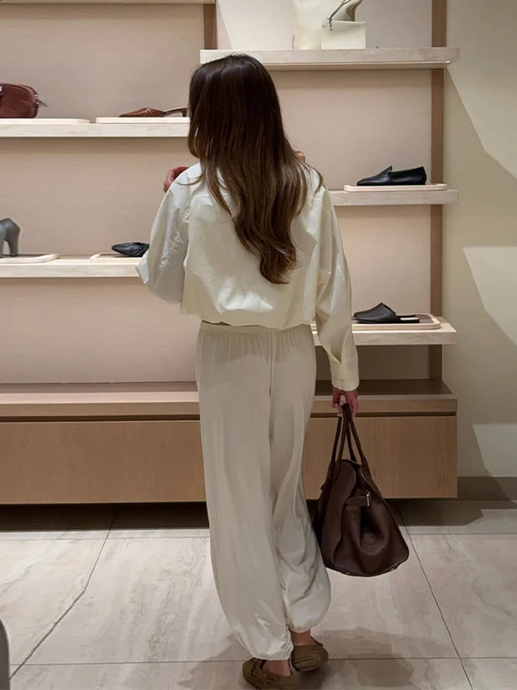 Fashion Stand Collar Womens Jacket Long Sleeve Drawstring WaistClosed Lady Jackets Autumn Winter Casual Female Streetwear 250911