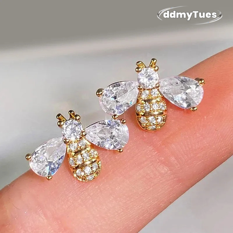Waterdrop bee stud earrings for women western small chic style fashion Elegant cute accessories with exquisite and fashionable style various occasions