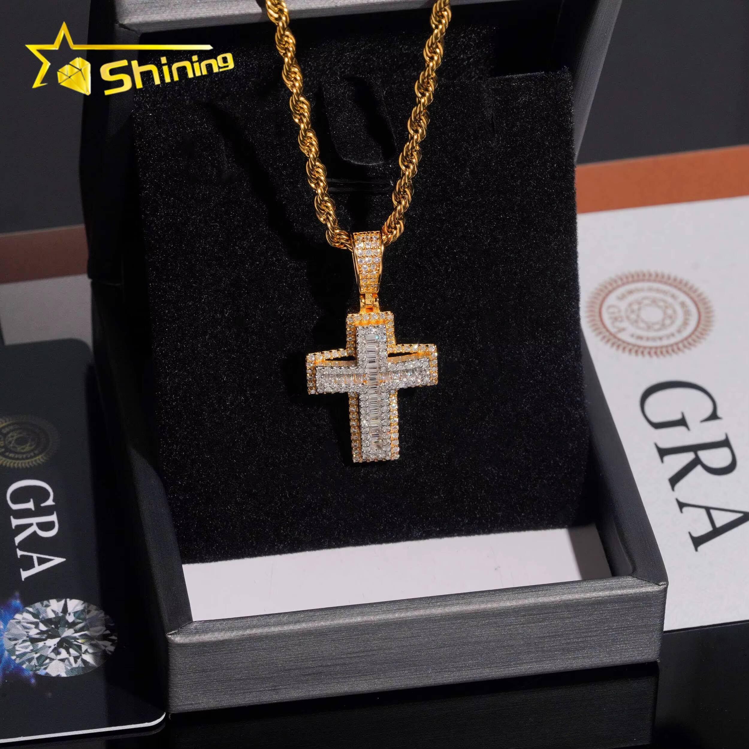 New Design Pass Diamond Tester Fashion Hip Hop Pendant Jewelry 925 Silver VVS Baguette Moissanite Diamond Cross Pendant Necklace