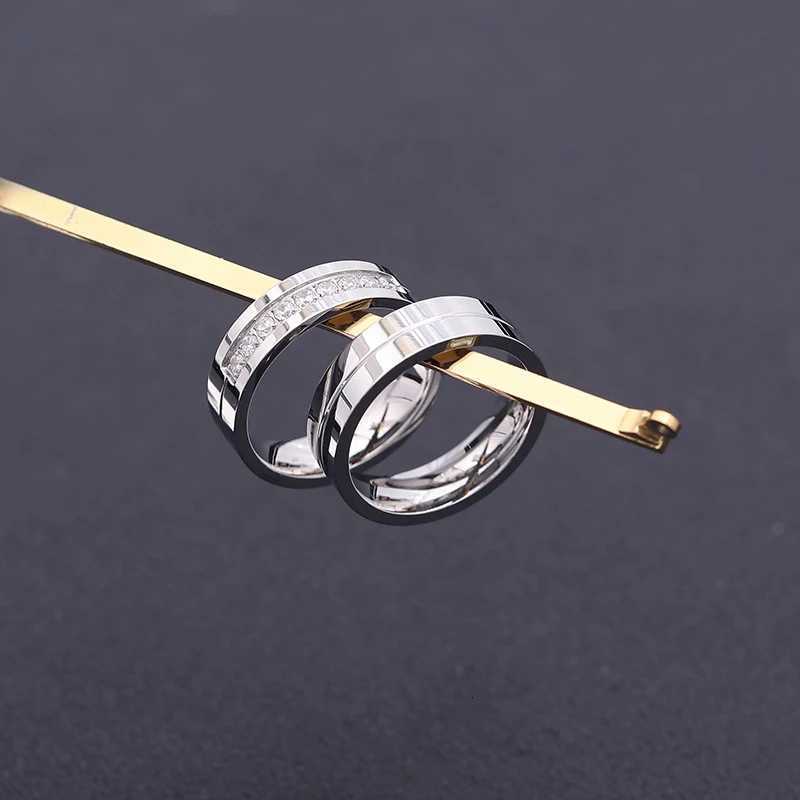 1Piece Titanium Stainless Steel Gold Silver Tone Plated Ring Men Women Rhinestone Cubic Zircon Lover Couple Finger Jewelry Gift W250911