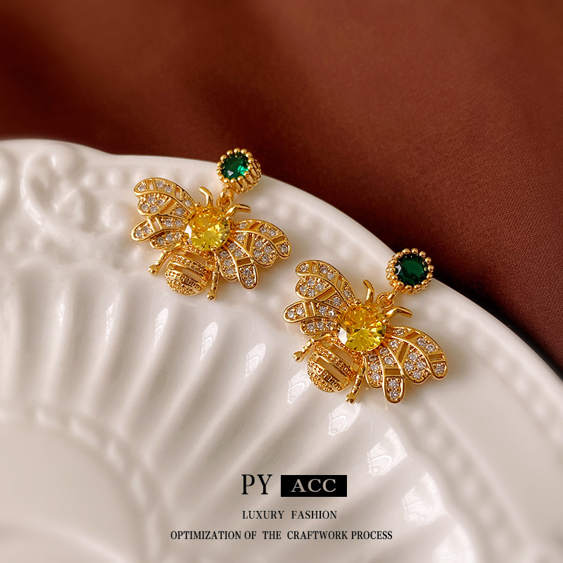 Luxury Brand Designer Jewelry Silver Needle Zircon Bee Earrings Vintage Light Luxury High-End Sense Of Temperament Personality Stud Earrings Medieval 