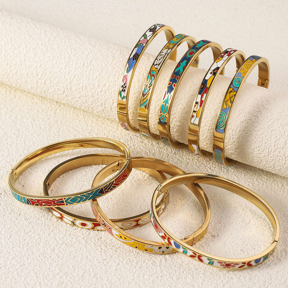 new gold tone bracelet designer bracelet for women luxury jewelry 18K Gold Plated Retro Personalized Enamel Drip Oil Style Titanium Steel Bracelet Who