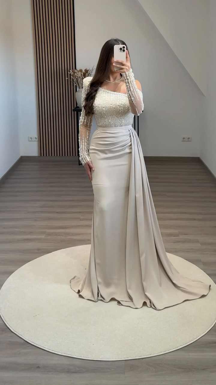 Temperament Evening Dresses One Shoulder Long Sleeves Beads Party Dress Delicate Straight Prom Gowns Vestidos De Gala Customized