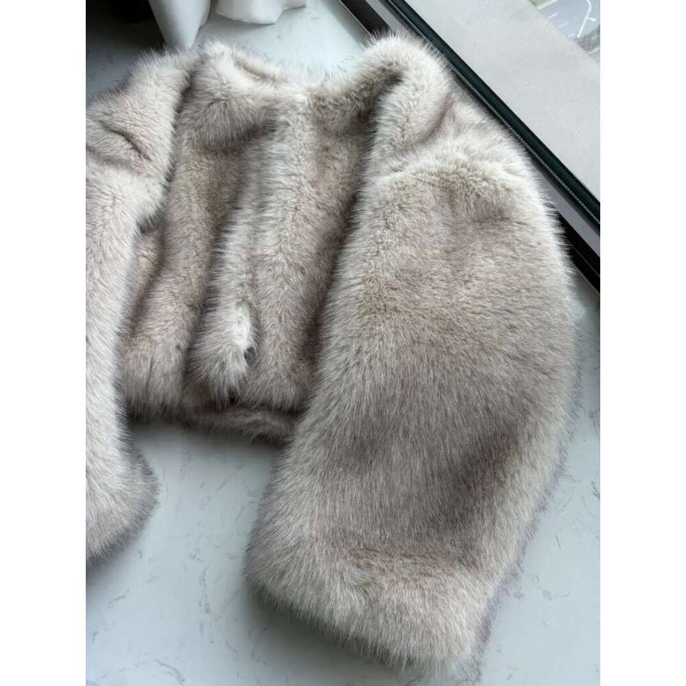 Women's Clothing Winter Warm New Women's Round Neck Loose Long Sleeved Fur Coat