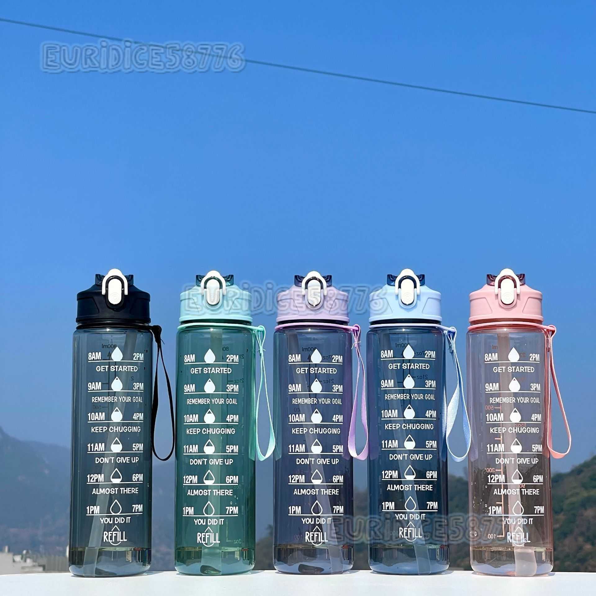 Outdoor Fitness Sports Water Cup High Temperature Resistant Large Capacity Scale Portable Casual Space Cup H250911