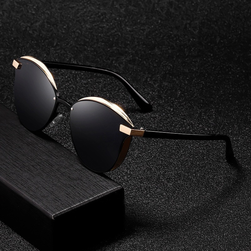 2025 New Men's Driver Driving Metal Personality Hot Selling Fashion Versatile Colorful Sunglasses for Women