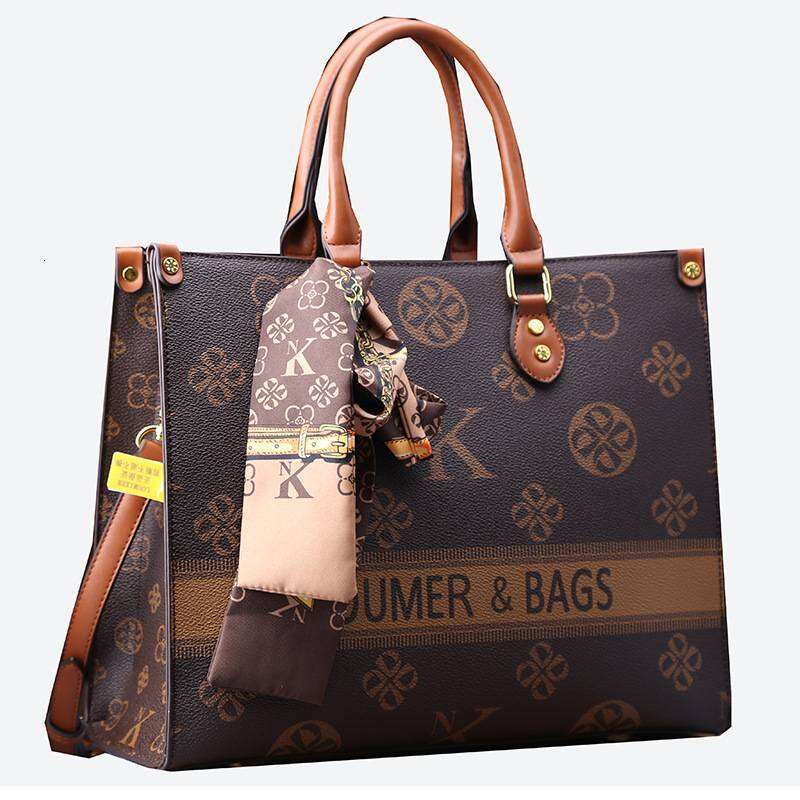 Designer Fashion Trend New Internet Celebrity Leather Women Tote File Large Capacity Senior Large Bag