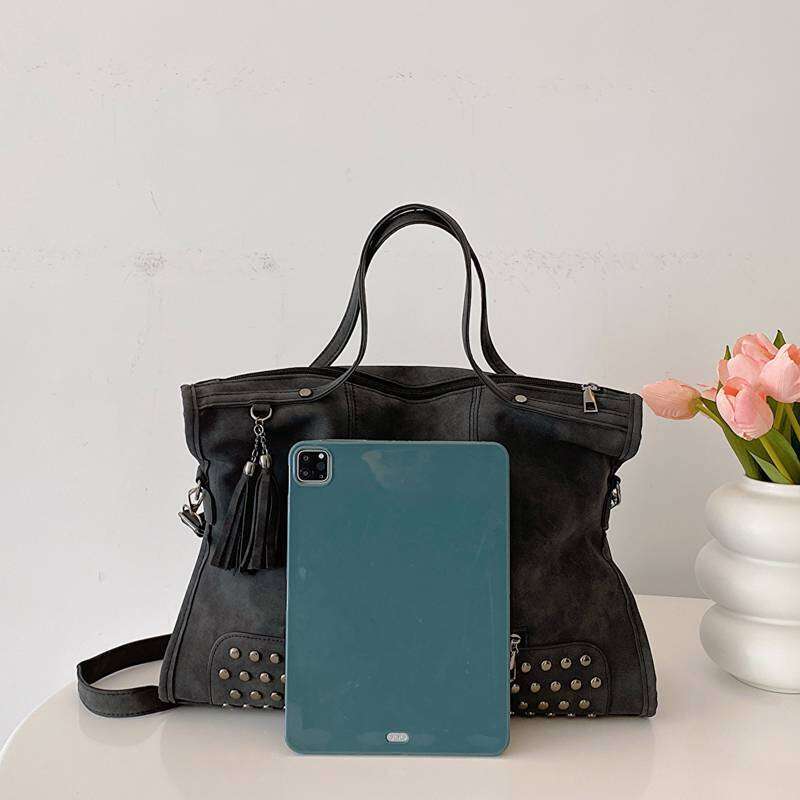 Ladies' Original Homemade Wasteland Subculture Design Retro Large-Capacity Heavy Industry Punk Rivet Slung Commuter Bag Handbag