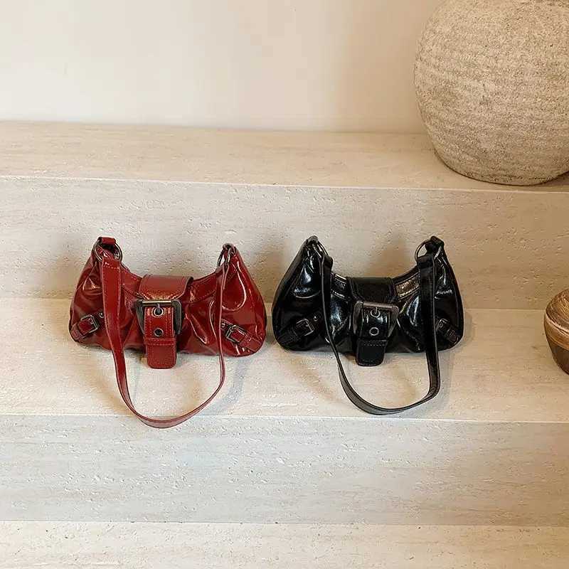 Style Spicy Vintage Two Tone Leather Shoulder Bag New Highquality Womens Bag Underarm Bag Trendy Z250911