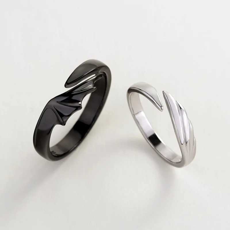 New Hip Hop Angel and Devil Couple Rings Men Women Korean Simple Black White Student Gift Jewelry gift for Engagement Accessary W250911