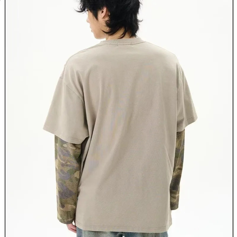 Hip hop punk retro pattern ripped men pullover street fashion camouflage sleeve two clothing loose trend sweatshirt 250911
