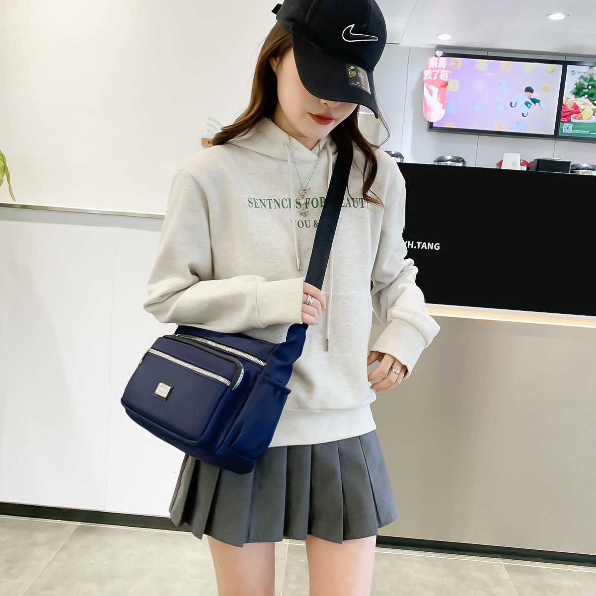 New Women S Luxury Bag Bag Canvas Free Shipping Crossbody Bag Large Capacity Women S Travel Bag Korean Designer Bag Style Mom Shoulder Bag