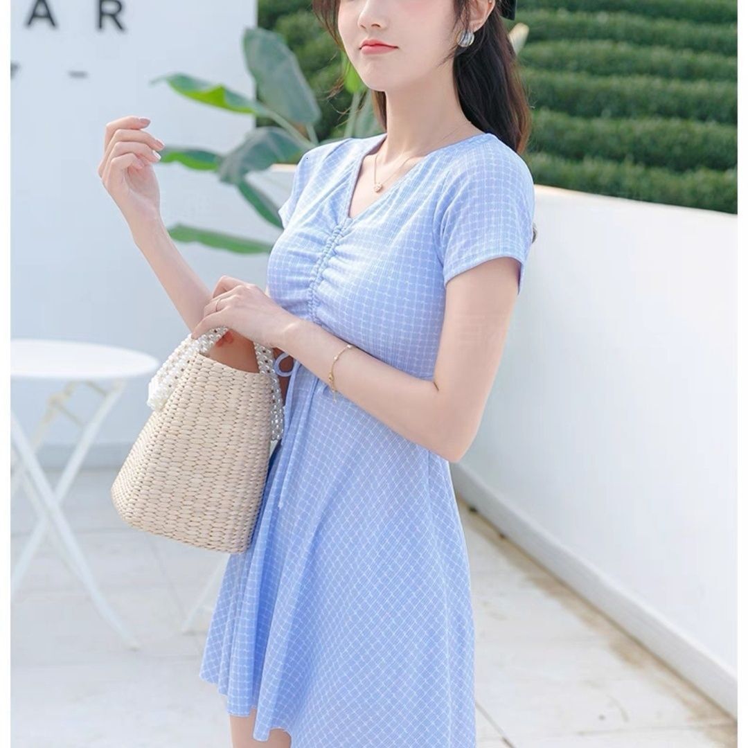 Women's High-End Fashion Boxer Swimsuit Winter Hot Spring Vacation Slimming Skirt Style Two-Piece Set