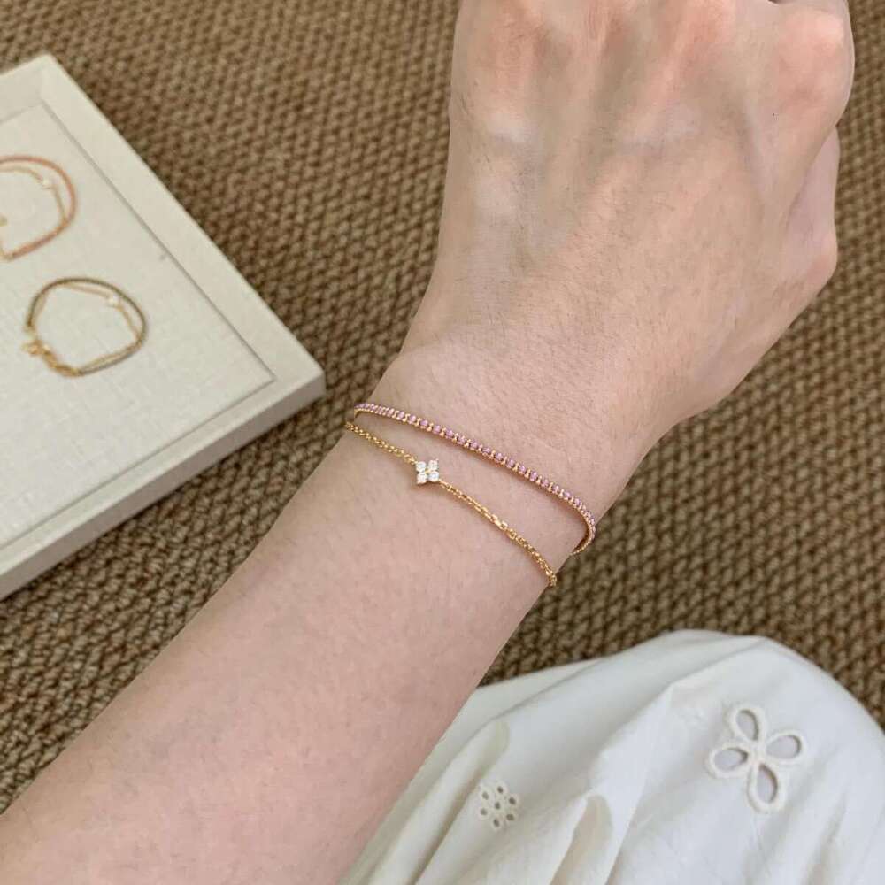 French Minimalist Double Layer Four-Leaf Flower Woven Bracelet for Women Vintage Simple Versatile Hand Rope Niche Design Jewelry