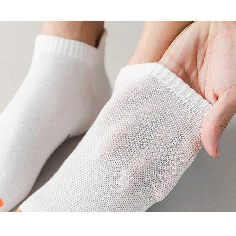 Bright Color Ankle No Show Socks Cotton Men Breathable Street Fashion Sport DeodorantInvisible Travel Bike Running Socks Brand D250911