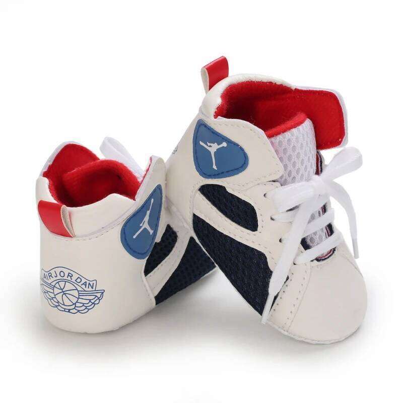 Classic Fashion Baby Casual Boys And Girls Soft Bottom Baptism Sneakers Freshman Comfort First Walking Shoes