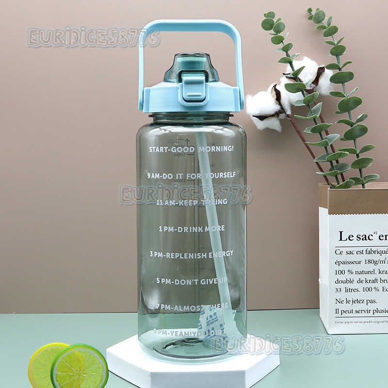 2l Large Capacity Transparent Cup Straw Cup with Scale Outdoor Sports Large Water Bottle H250911
