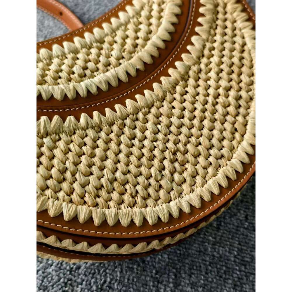 Designer Bag New Hot Y2k Moon French Niche Design Single Premium Shoulder Crescent Handbag Women's Crossbody Saddle Bag