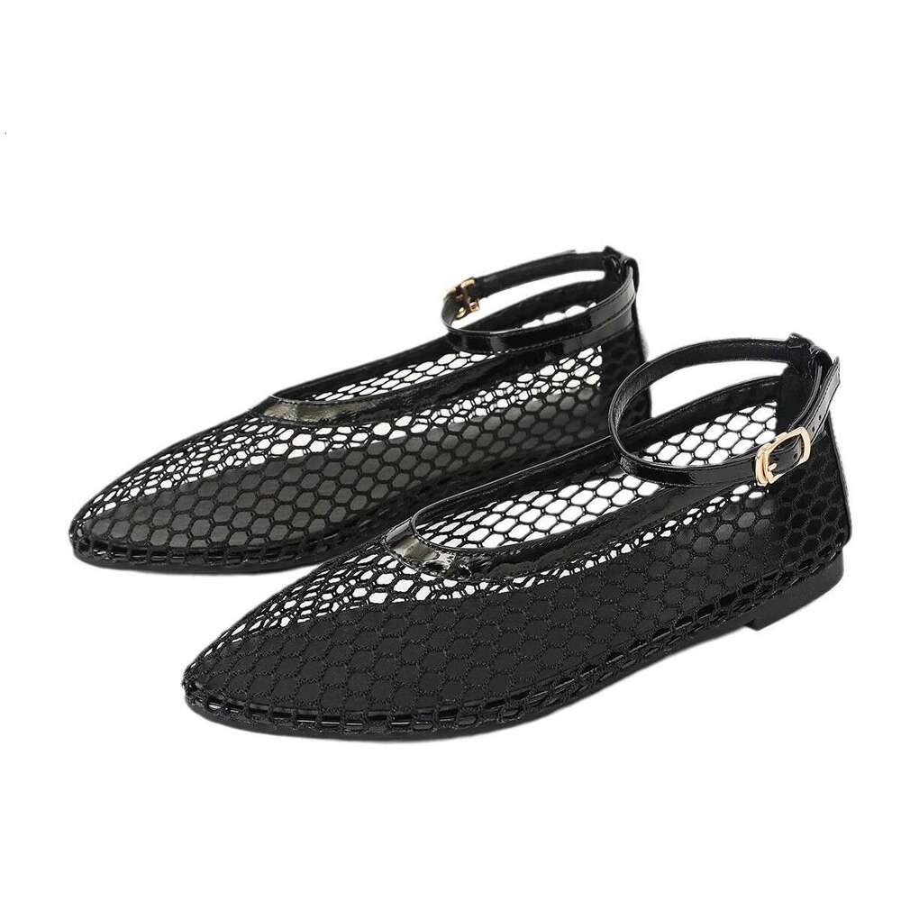 Plus Size Dance Clogs 35-45 Round Toe Flat Mesh Breathable Ballet Belt Designer Shoe Buckle Women's Shoes