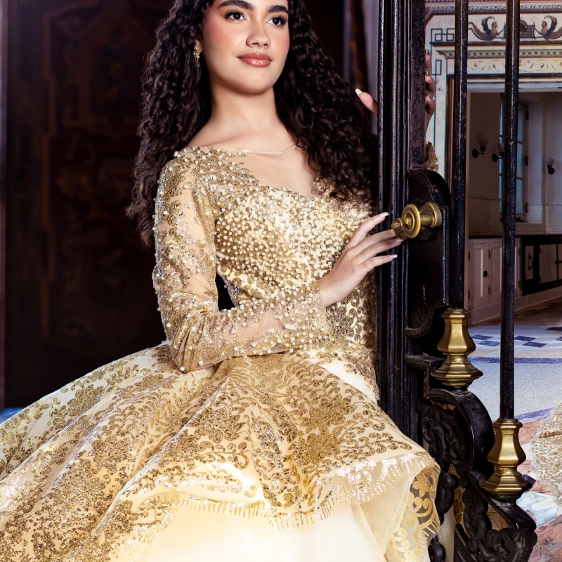 Champagne Shiny Ball Gown Quinceanera Dresses Off The Shoulder Sequin Gold Applique Lace Beading TTull Party Birthday Sweet 16 Dress Vestidos 15 De An