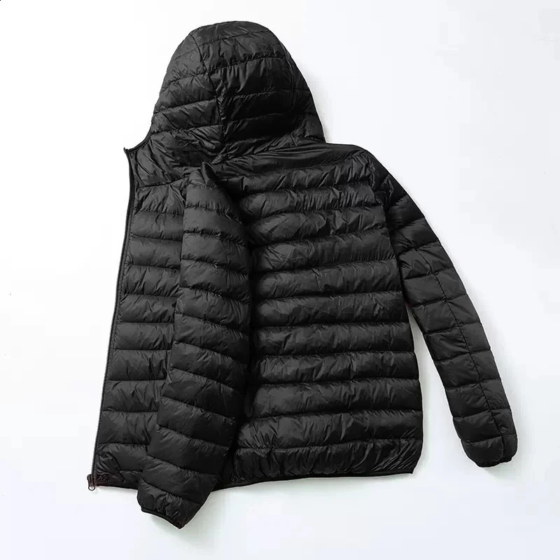 Autumn and Winter Fashion Ultra Light Duck Down Hooded Jacket Mens White Feather Warm Coat Street Clothing 250911